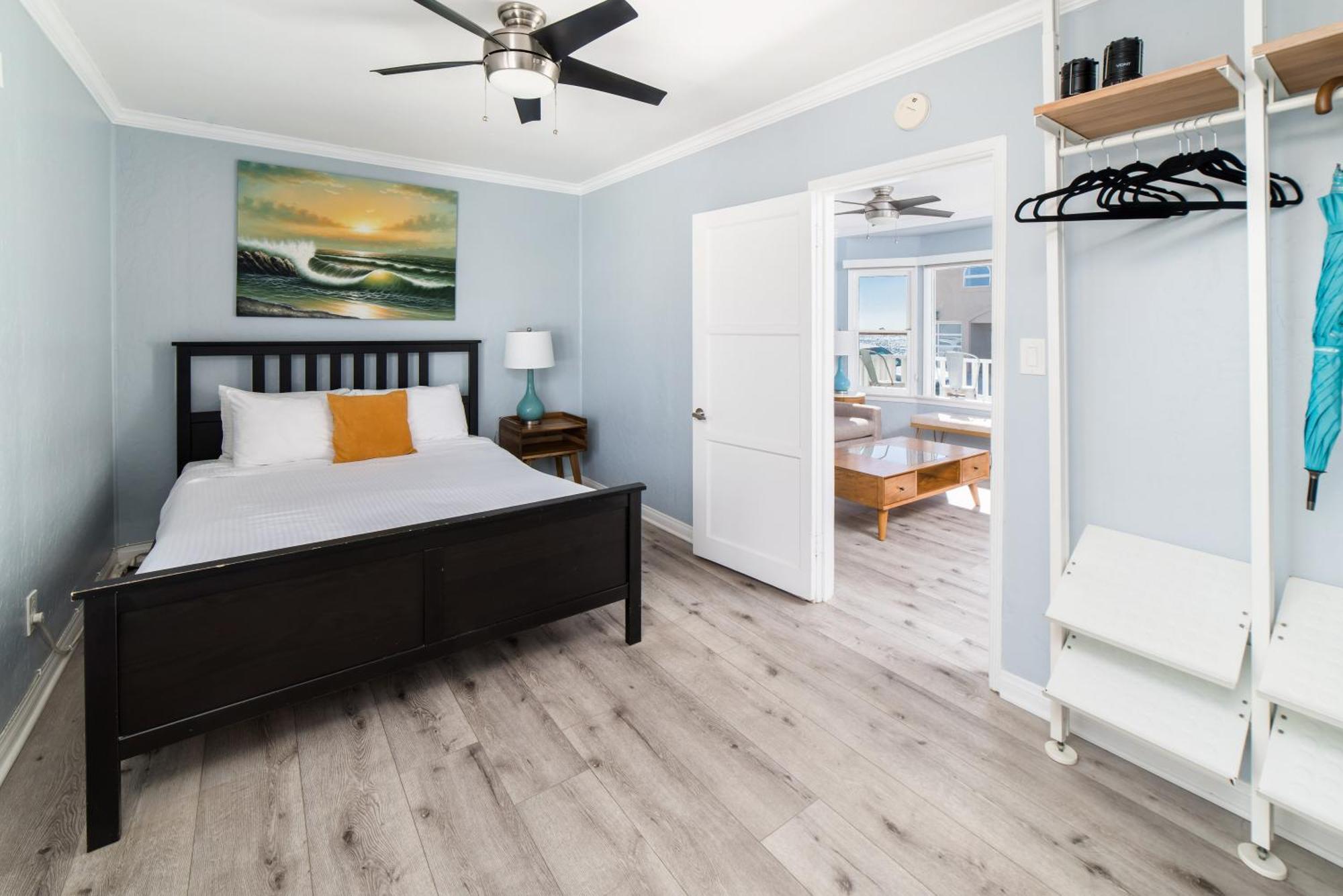 Pacific Bungalow In Oceanside With Backyard & Tiny House מראה חיצוני תמונה