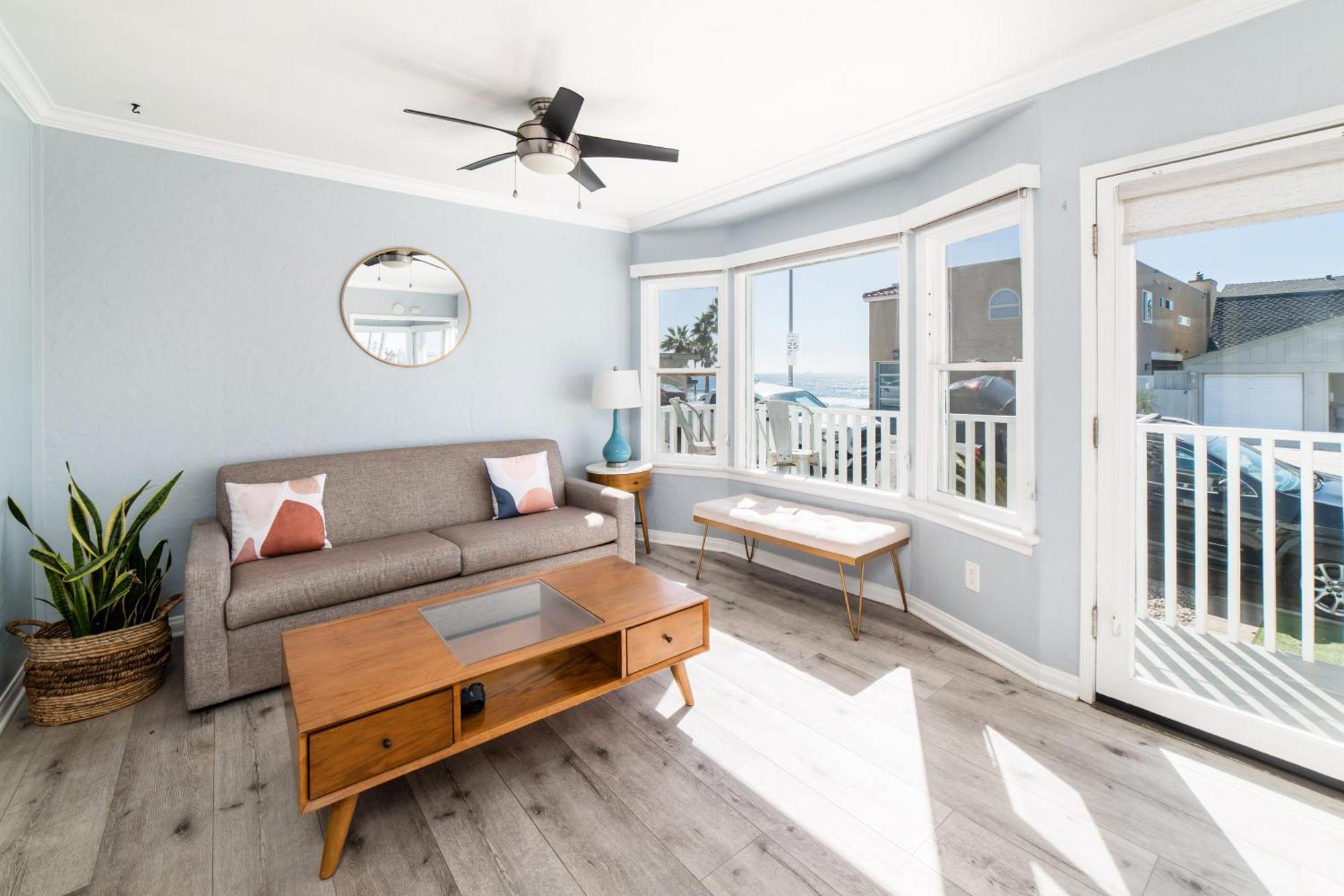 Pacific Bungalow In Oceanside With Backyard & Tiny House מראה חיצוני תמונה