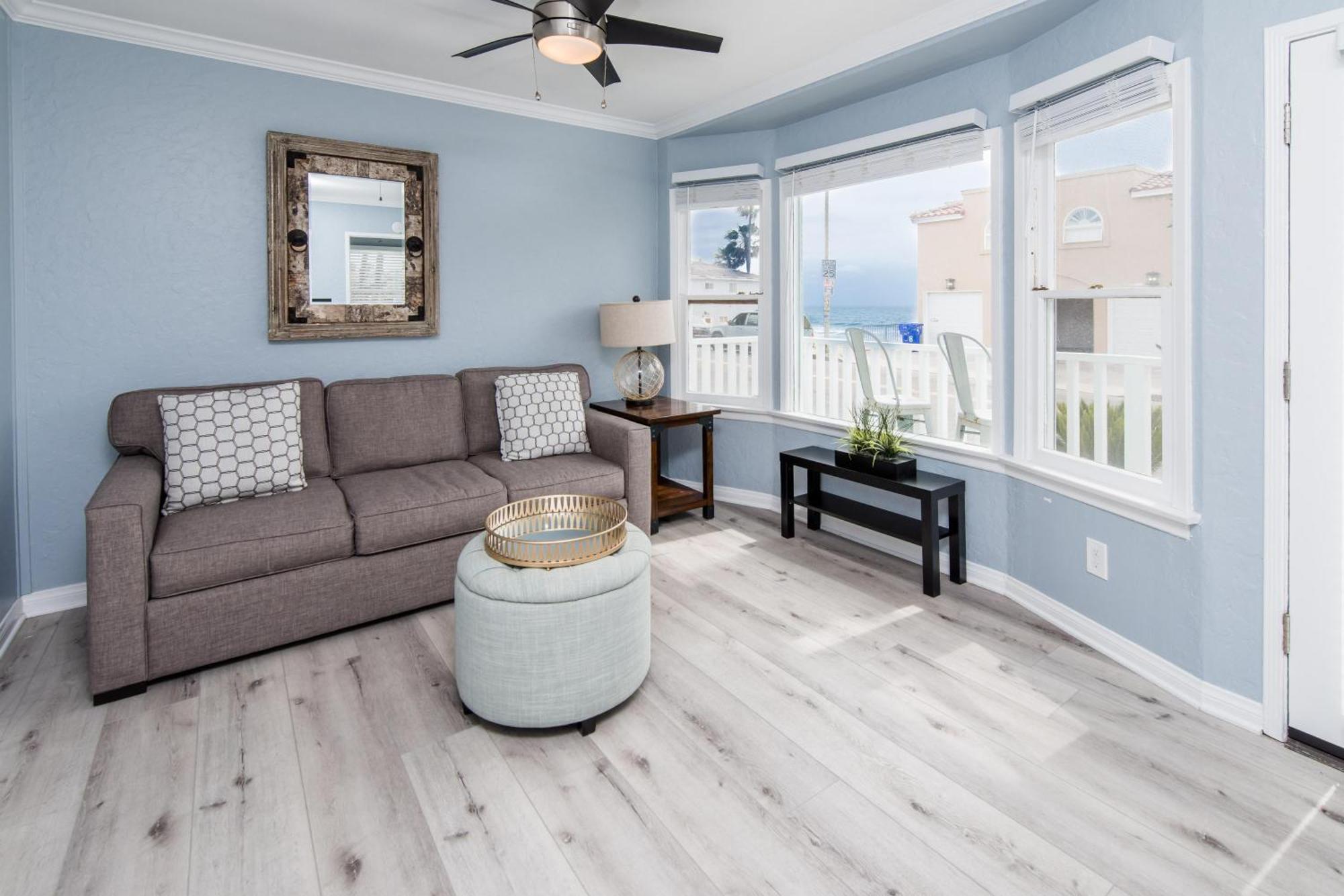 Pacific Bungalow In Oceanside With Backyard & Tiny House מראה חיצוני תמונה