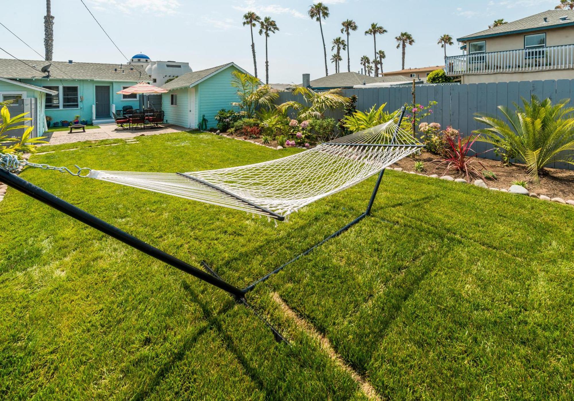 Pacific Bungalow In Oceanside With Backyard & Tiny House מראה חיצוני תמונה